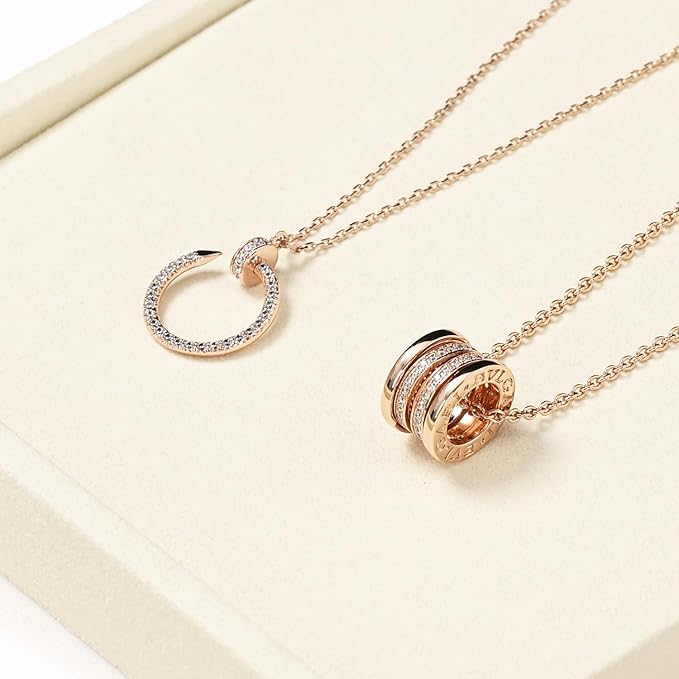 Oirlv Microfiber Jewelry Pendant Display Tray Jewelry Necklace Organizer Display Tray(Beige)