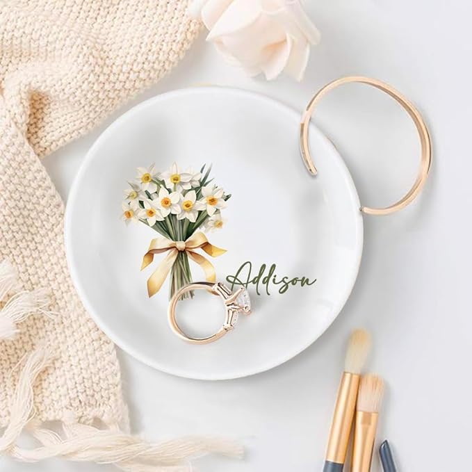 Custom Ceramic Jewelry Tray Birth Flower Personalized Name Decorative Trinket Dish for Rings Earrings Necklaces Birthday Christmas Bridesmaid Gifts for Women Her Size 4"×4"