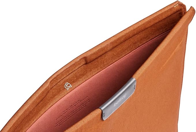 Bellroy Laptop Sleeve (Fits 14 Inch Laptop or MacBook, Slim Protective Case with Magnetic Closure) - Bronze