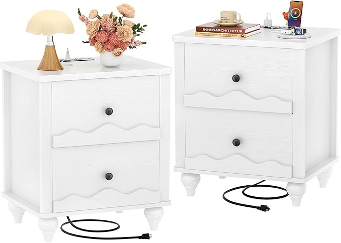 Cyclysio Nightstand Set of 2 with Charging Station, Side End Table with 2 Drawers, Modern Wood Night Stand Set 2 with Scalloped Pattern for Bedroom, Bedside Night Tables with Solid Wood Gourd Legs