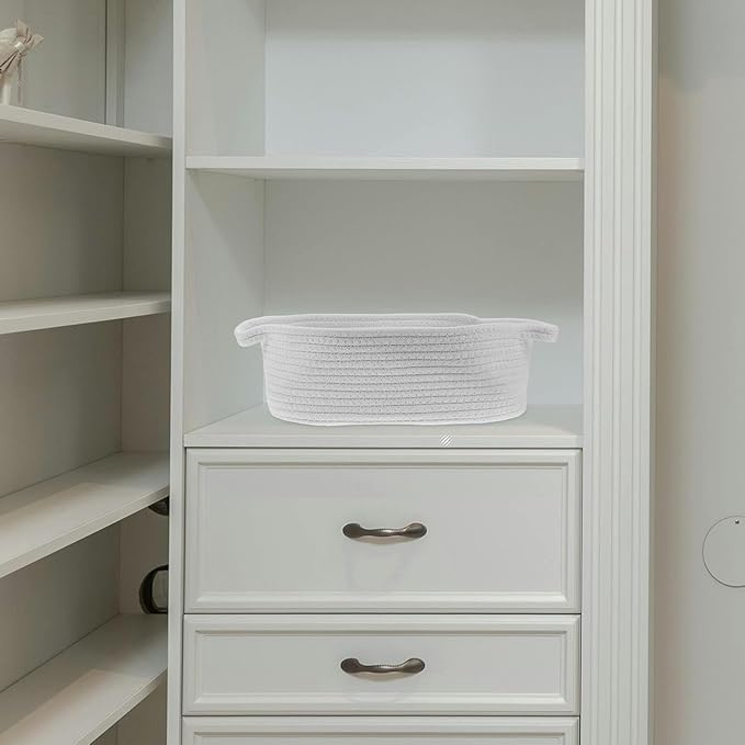 BESPORTBLE 2pcs Small Woven Cotton Rope Baskets with Handles Portable Decorative Storage Bins for Clothes Home Organization Shelves and Closets