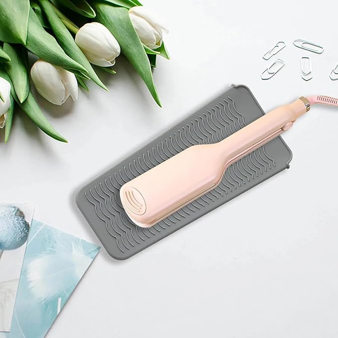 Heat Resistant Silicone Mat with Hanging Hole, Straightener Heat Resistant Travel Mat & Pouch for Curling Iron, Flat Iron and Other Hot Hair Styling Tools, 11 x 5 in, Gray