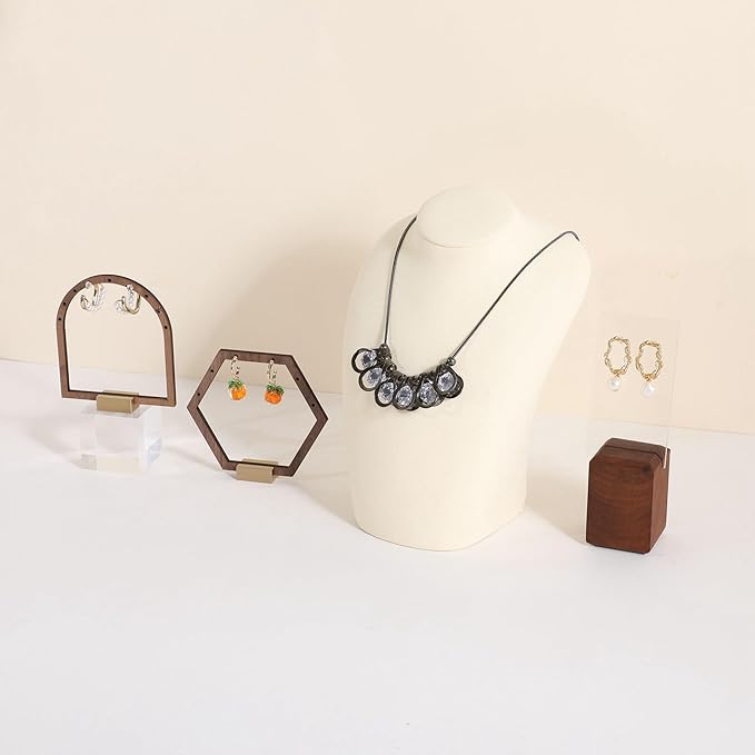 GemeShou Beige necklace hanger jewelry organizer, Velvet jewelry stand necklace holder, jewelry mannequin bust for necklaces, Jewelry boutique store photography props【Beige-Medium height 7.87 inch】