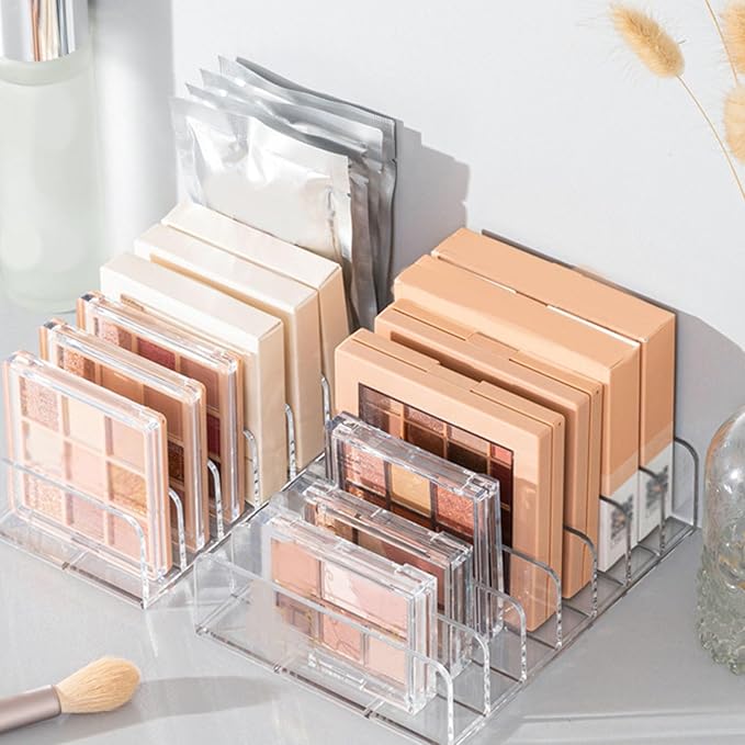 JUOPZKENN Eyeshadow Palette Makeup Organizer, Clear Plastic Makeup Palettes Organizer Divided Sections Cosmetics Stand Rack Holder For Eyeshadows Blush 7 Slots(Small)