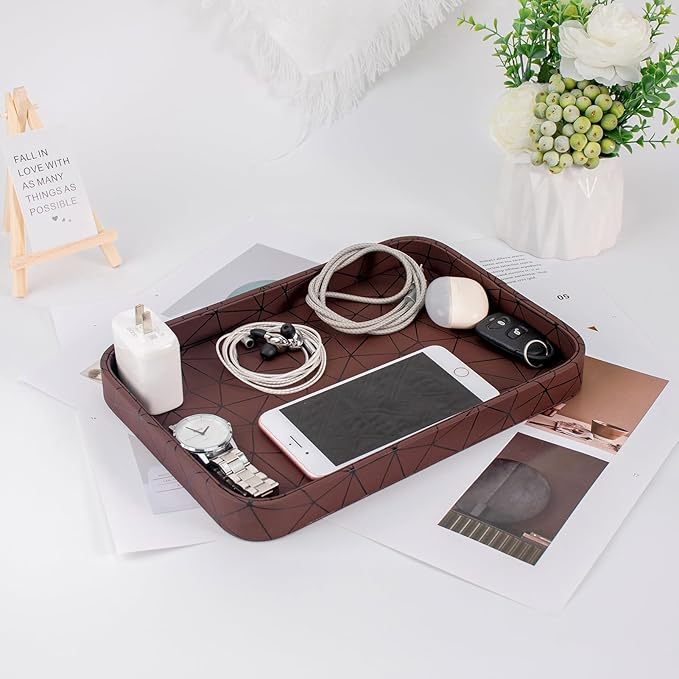 SANQIANWAN Faux Leather Valet Tray for Men Nightstand Bedside Entry Table Tray Catchall Tray for Keys,Wallet,Phone,Watch,Jelwery and Coin Gift for Dad Husband Boyfriend Uncle (BrownChequer)