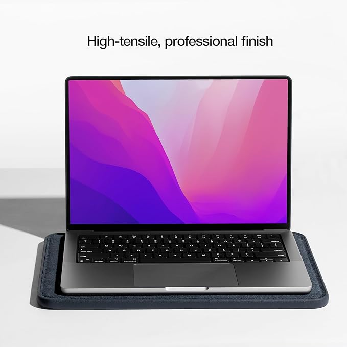 Incase ICON Sleeve with Woolenex - MacBook Air 13 inch Case - 2025, 2024, 2023, 2022, M4, M3, M2 - Fitted MacBook Case, Laptop Sleeve, Hard Cover, Durable, Lightweight - Heather Navy