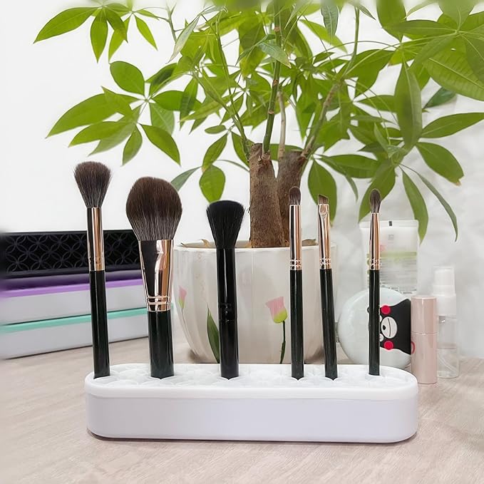 TANG SONG 1 PC Silicone Make up Brush Holder Cosmetic Storage Box Desktop Organizers (White)