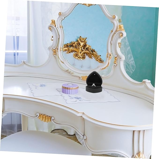 Heart Shaped Jewelry Box with LED Light Ring Case for Engagement Wedding Proposal Versatile Storage for Rings Earrings Necklaces Romantic Black Display Organizer