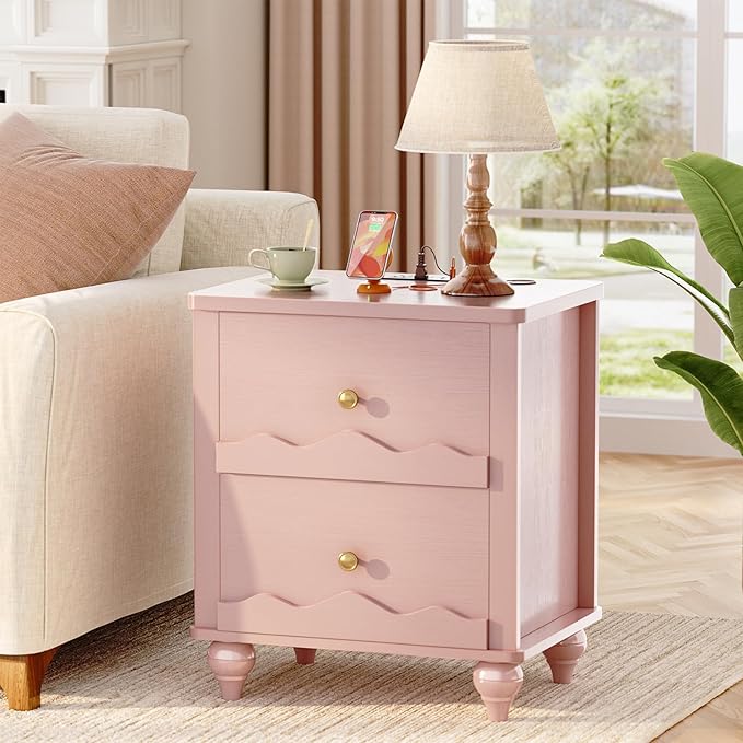 Cyclysio Nightstand Set of 2 with Charging Station, Side End Table with 2 Drawers, Modern Wood Night Stand Set 2 with Scalloped Pattern for Bedroom, Bedside Night Tables with Solid Wood Gourd Legs