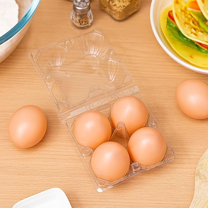 Zubebe 200 Pieces Clear Egg Cartons Plastic Egg Cartons Bulk Empty Chicken Egg Tray Holds Securely Clear Blank Egg Cartons for Chicken Farm Business Market Home Refrigerator Storage(2 x 2 Grids)