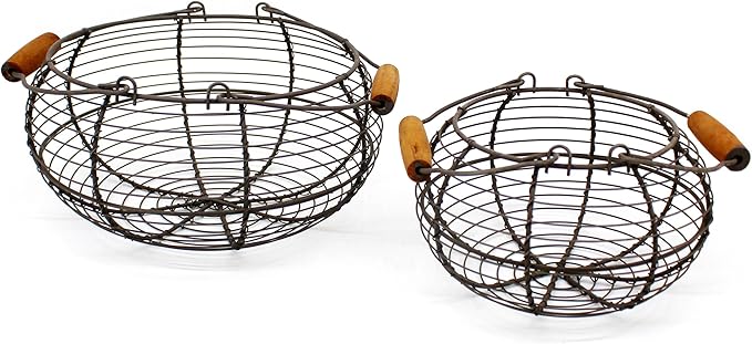 CVHOMEDECO. Round Wire Egg Baskets Rustic Fruit Baskets with Wooden Handles Primitives Vintage Gathering Basket. Rusty, Set of 2
