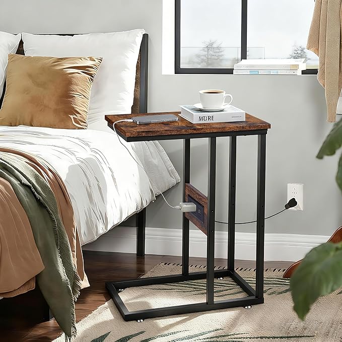 VECELO C Shaped End Side Table with Charging Station & Power Outlets for Couch Sofa/Bed, Snack TV Tray with Metal Frame for Living Room Bedroom 1 PCS, Brown