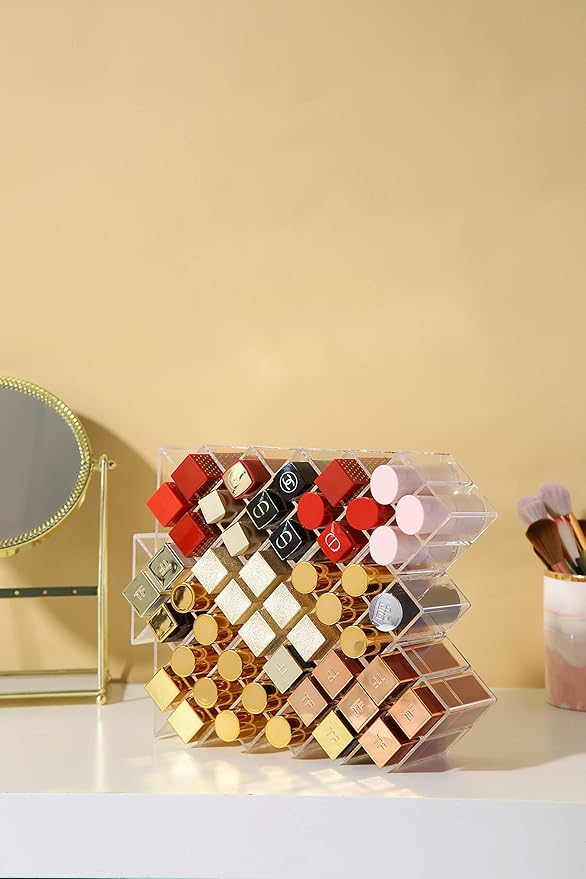 Lipstick Holder Organizer 16 Spaces Acrylic Stackable Fish Shape Lipstick Tower, Lip Gloss Storage Stand, Perfect for Lipgloss Organizers Makeup Vanity Display, Clear (1 Pack)