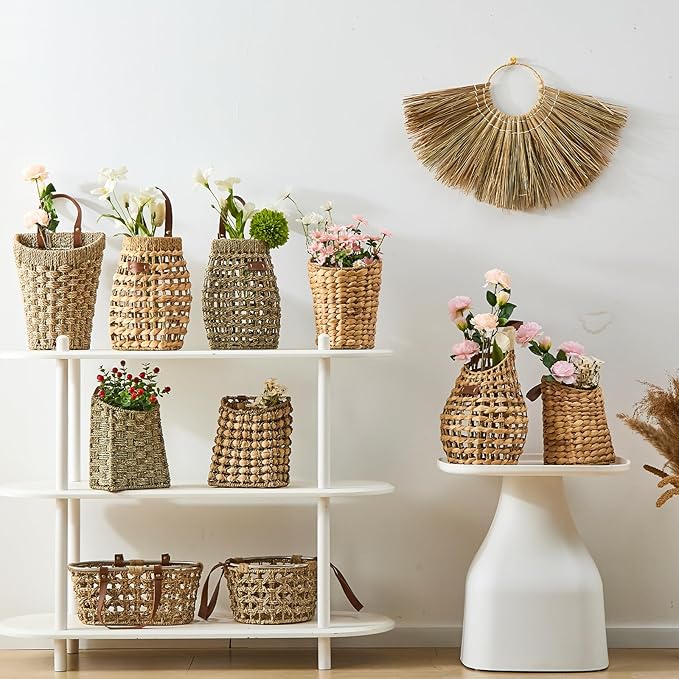 Woven Front Door Basket Water Hyacinth Wall Hanging Basket Decorative Boho Mounted Organizer for Dried Flower Plants Storage Basket for Garden, Home, and Farmhouse Décor (C_Seagrass)