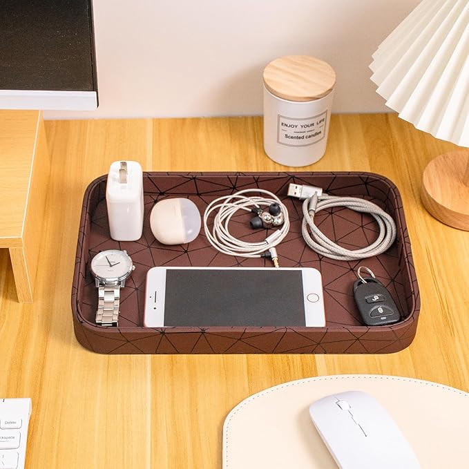 SANQIANWAN Faux Leather Valet Tray for Men Nightstand Bedside Entry Table Tray Catchall Tray for Keys,Wallet,Phone,Watch,Jelwery and Coin Gift for Dad Husband Boyfriend Uncle (BrownChequer)