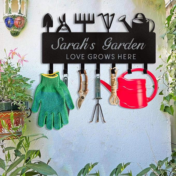 Personalized Key Holder for Wall, Custom Name Wall Mounted Black Key Hanger with Horticultural Garden Design, Key Racks Organizer for Hallway Entryway Front Door Storeroom Decor