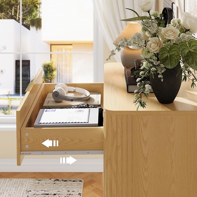 Fluted 5 Drawers Dresser for Bedroom, 45" Modern Tall Chest of Drawers with Wood Grain, Farmhouse Wooden Vertical Dresser, Curved Profile Design, Wood Drawer Organizer for Closet, Hallway Natural