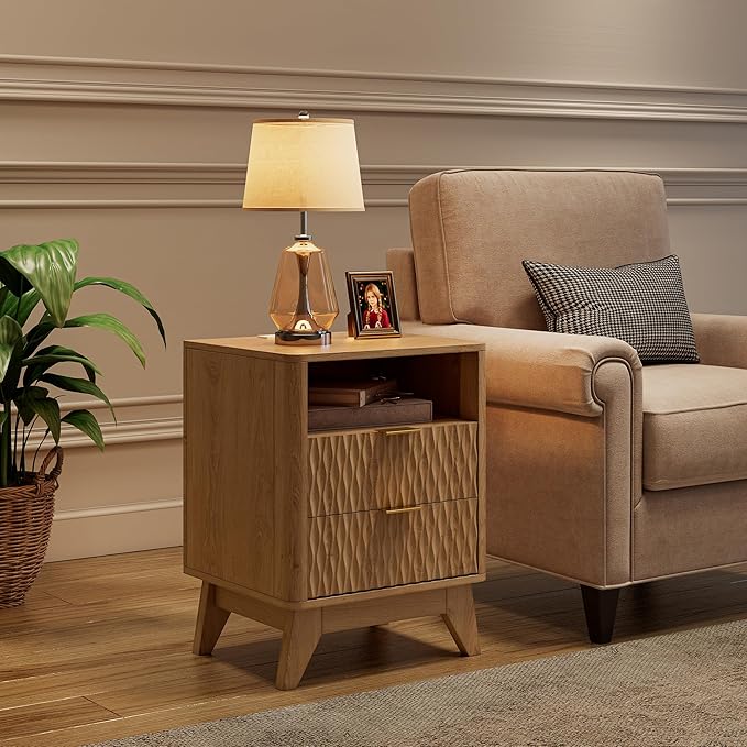 Fluted Nightstand with Charging Station, 18" Modern End Table with Storage Drawers, Bedside Table for Bedroom, Natural Oak(2 Piece)