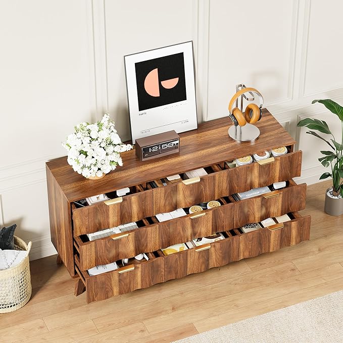 9 Drawer Dresser, Modern Fluted Storage Dresser with Deep Drawers and Metal Handles, Wood Chest of Drawers Storage Organizer for Bedroom, Living Room, Hallway (Walnut)