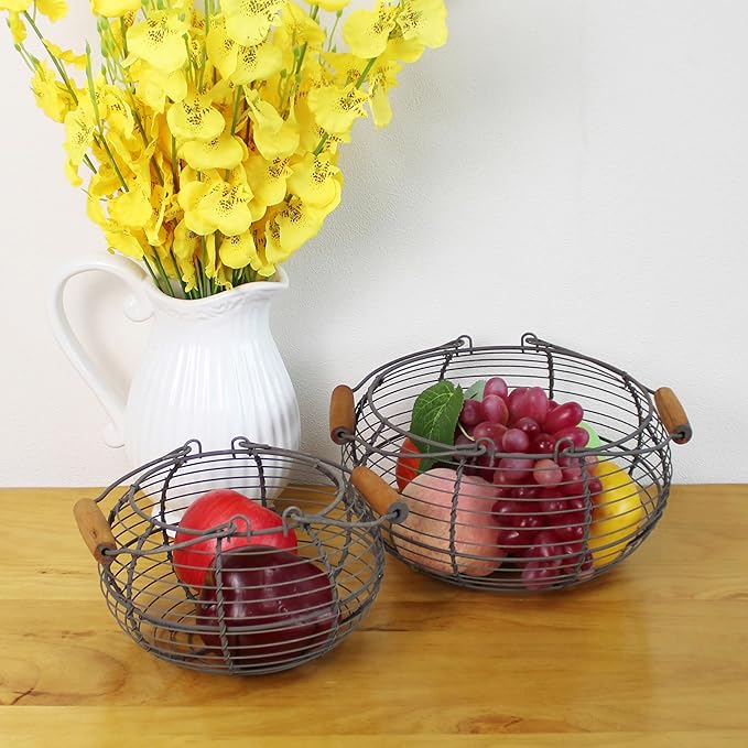 CVHOMEDECO. Round Wire Egg Baskets Rustic Fruit Baskets with Wooden Handles Primitives Vintage Gathering Basket. Rusty, Set of 2