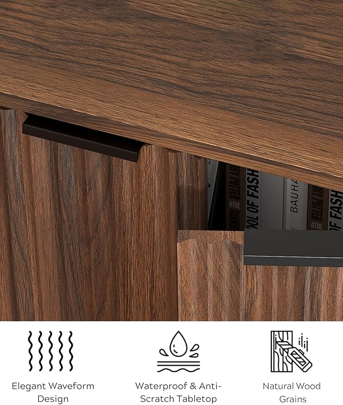 Fluted Corner Cabinet, Modern Small Corner Floor Cabinet with 2 Doors and 2-Tier Shelves, Freestanding Narrow Organizer for Living Room Kitchen Bathroom, Brown