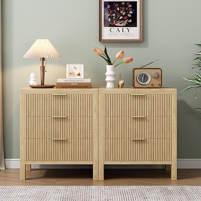 3 Drawer Dresser, Mid Century Modern Chest of Drawers with Waveform Panel, Large Fluted Dresser with Wide Drawers Wood Storage for Bedroom, Hallway, Entryway, Nature