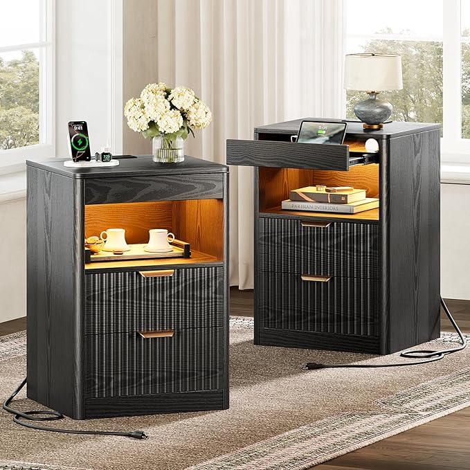 REAHOME Fluted Nightstand Set of 2 with Charging Station, Modern LED Night Stand with 2 Drawers and Pull Out Tray, Wood Bedside Table, End Side Table with Open Shelf for Bedroom,Black