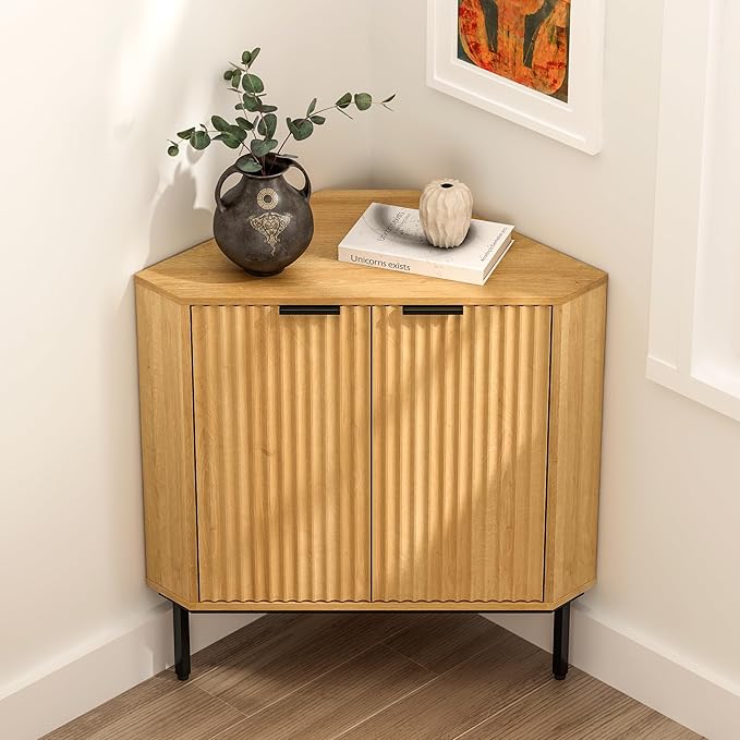 Fluted Corner Cabinet, Modern Small Corner Floor Cabinet with 2 Doors and 2-Tier Shelves, Freestanding Narrow Organizer for Living Room Kitchen Bathroom, Natural Oak