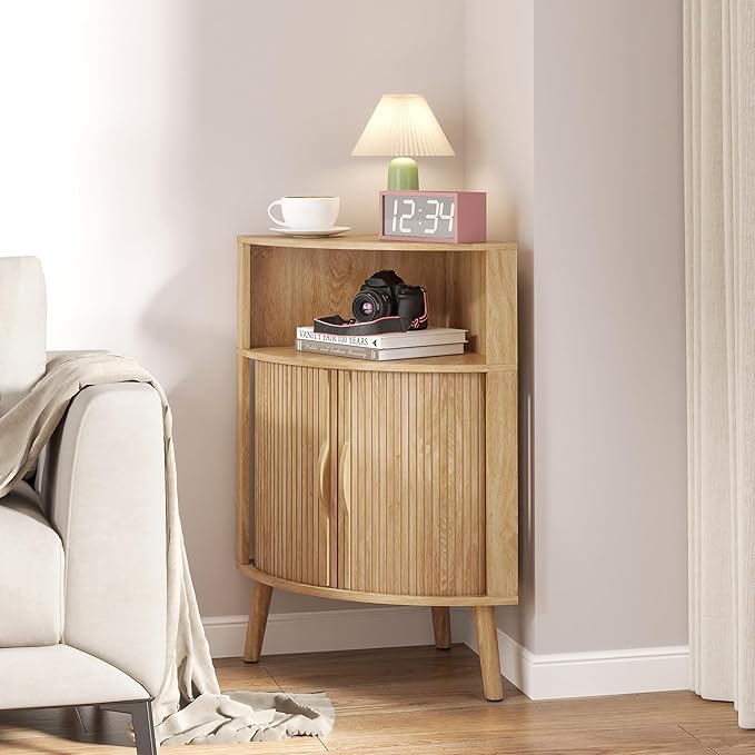 Bathroom Corner Storage Cabinet, 31.5''H Small Floor Corner Cabinet with 2 Fluted Doors and Shelves, Freestanding Narrow Cabinets Organizer for Living Room, Kitchen (Wood Color, 31.5''H)