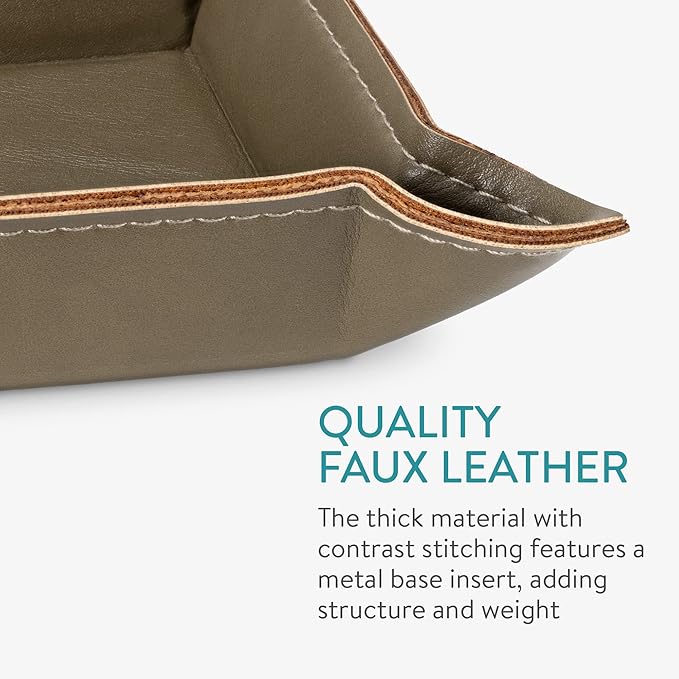 Navaris Faux Leather Valet Tray Set of 2 - Catch All Tray for Key Entryway Table Nightstand - Catchall for Keys Watch Remote Phone - Valet Storage for Men - Mens Storage Dish
