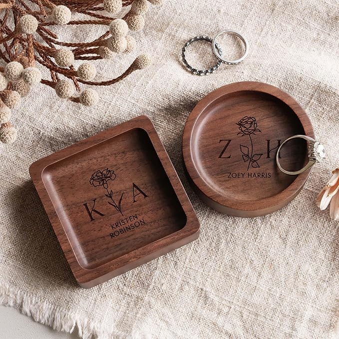 Walnut Wood Ring Holder (Customize), Engraved Jewelry Dish and Storage Tray, Personalized Gift for Her, Valentine’s Day Gift