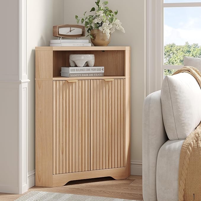 Vabches Corner Cabinet, Corner Bathroom Cabinet with Open Storage, Modern Fluted Storage Cabinet with 2 Doors and Adjustable Shelf, Space Saver for Bathroom, Kitchen, Living Room, Pantry, Natural