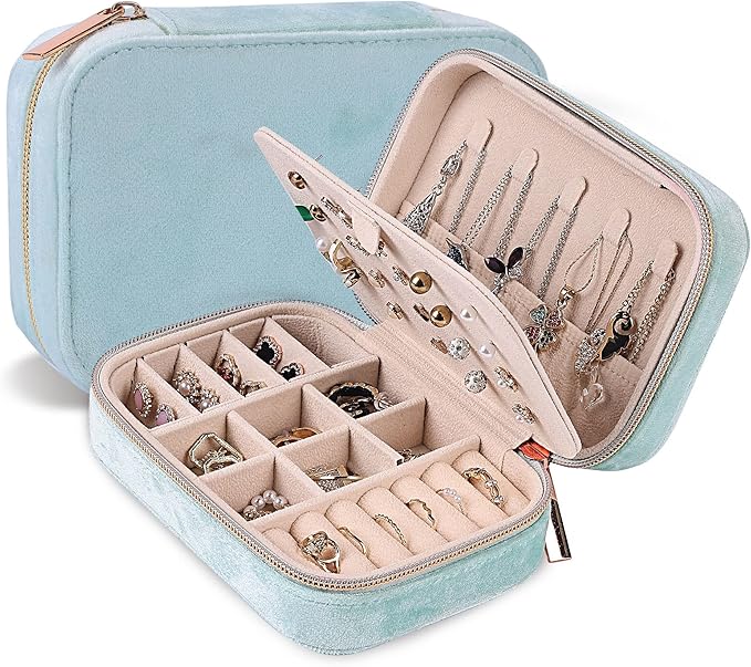 Dajasan Velvet Jewelry Boxes, Mini Travel Jewelry Case, Small Portable Travel Jewelry Organizer Box for Earrings Bracelets Rings Necklace (Cyan Blue)