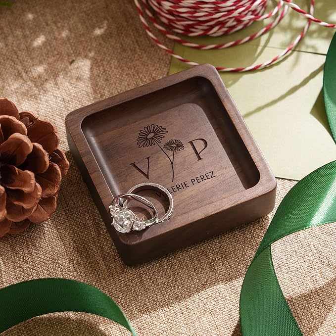 Walnut Wood Ring Holder (Customize), Engraved Jewelry Dish and Storage Tray, Personalized Gift for Her, Valentine’s Day Gift